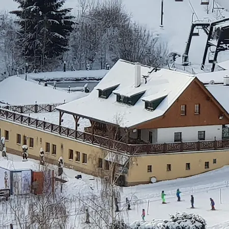 Inviting With Warm Ambience Prkenny Dul
