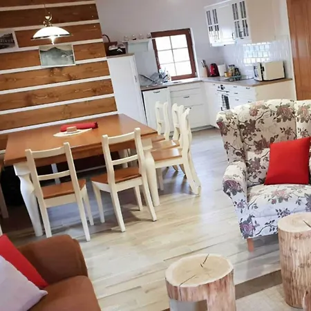 Villa Inviting With Warm Ambience *